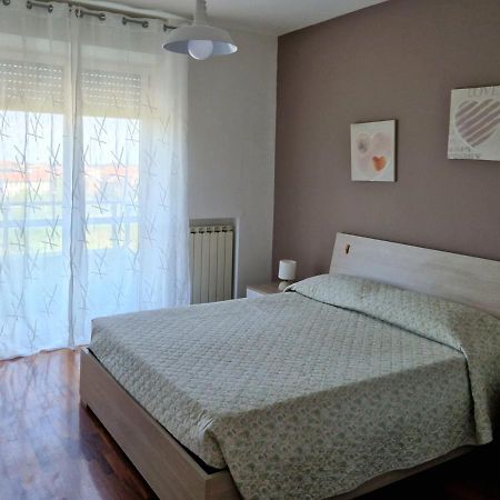 Appartamento Con Vista Montagne Biella Luaran gambar