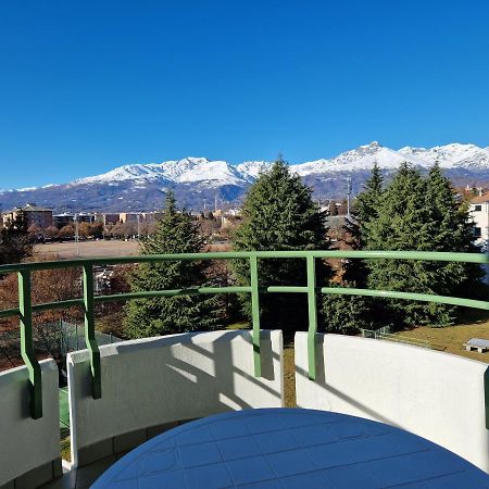 Appartamento Con Vista Montagne Biella Luaran gambar